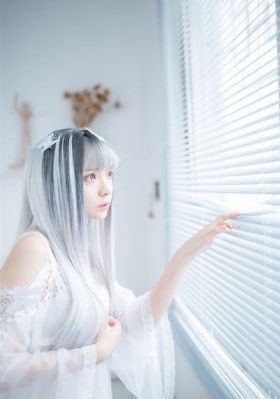 美丽的小蜜蜂美国版1娃娃脸_在线观看完整视频大全